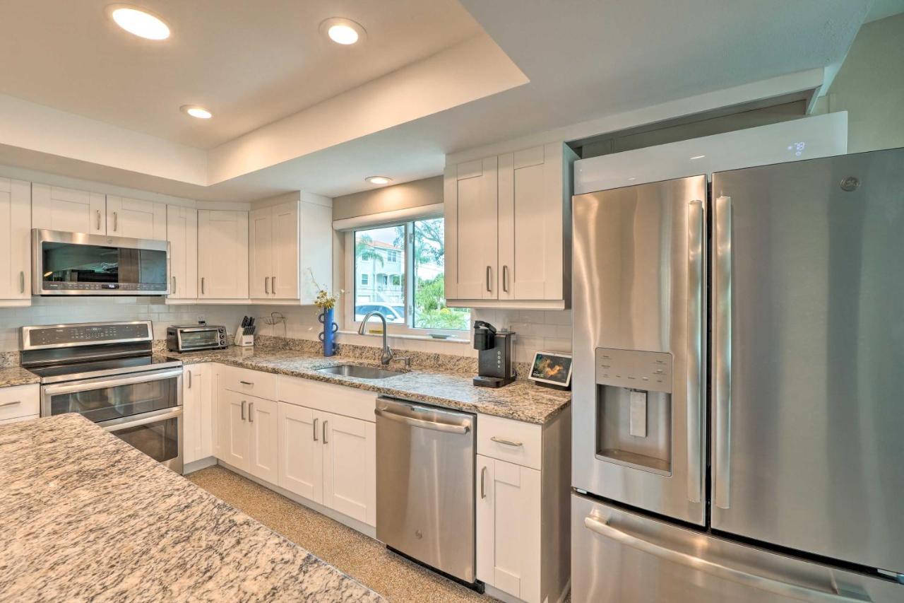 Pet-Friendly Waterfront Home - 2 Mi To Beach! Tarpon Springs Exteriör bild