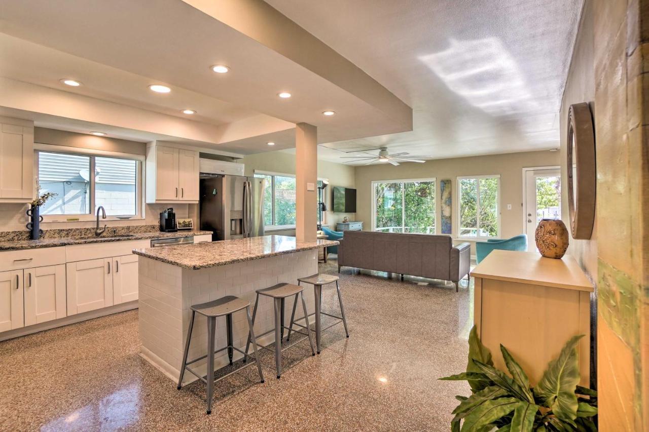 Pet-Friendly Waterfront Home - 2 Mi To Beach! Tarpon Springs Exteriör bild