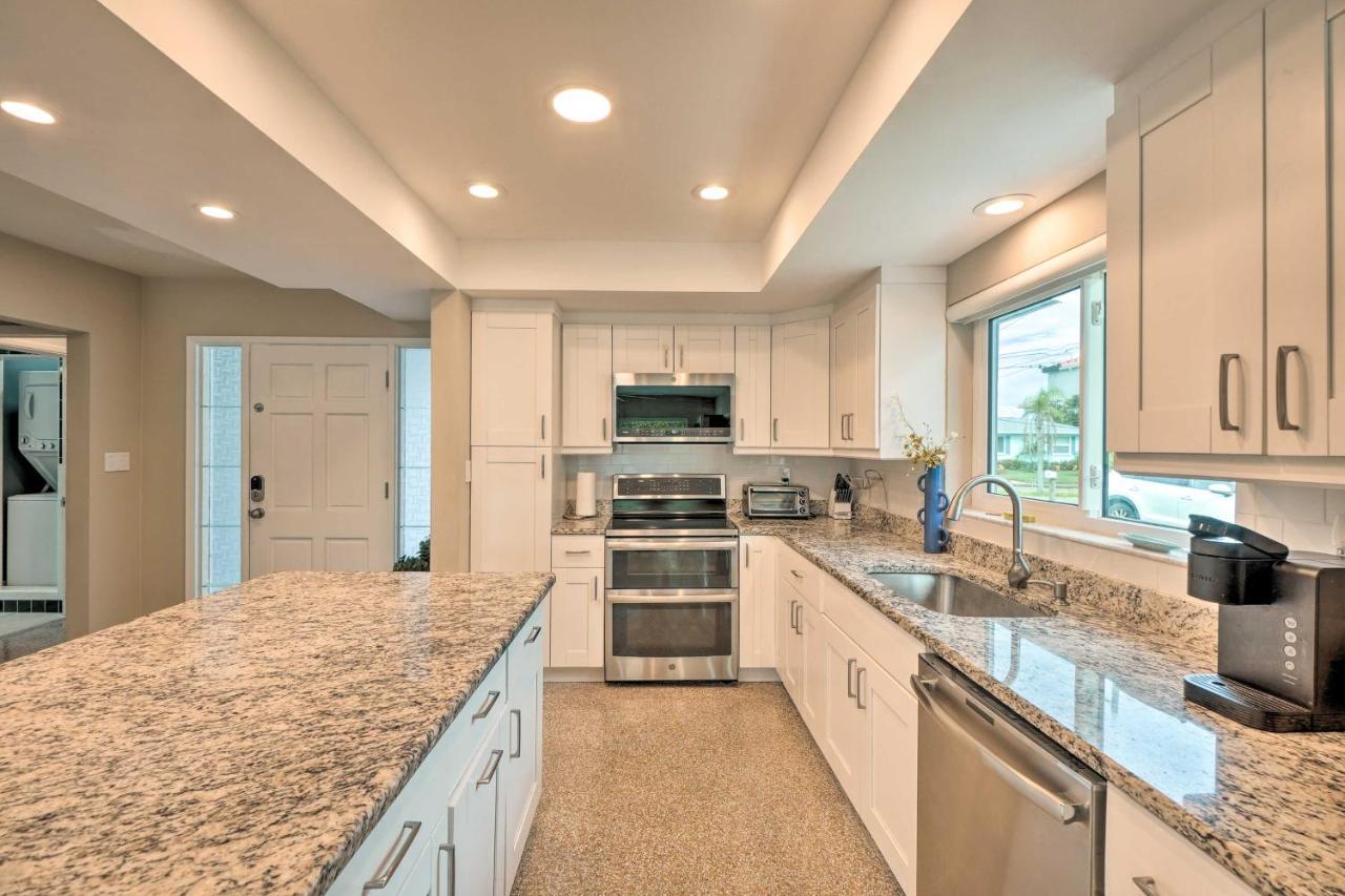 Pet-Friendly Waterfront Home - 2 Mi To Beach! Tarpon Springs Exteriör bild