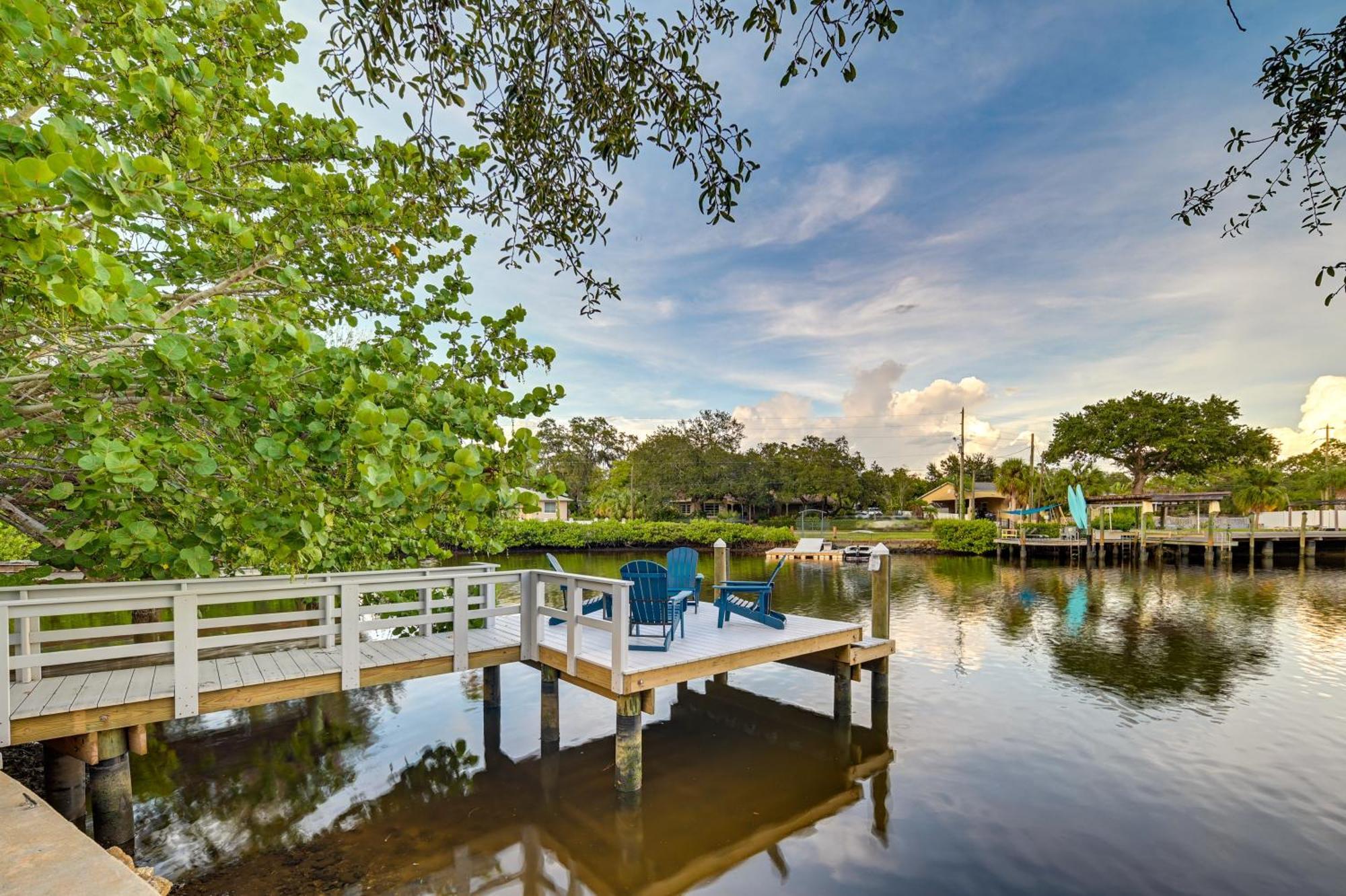 Pet-Friendly Waterfront Home - 2 Mi To Beach! Tarpon Springs Exteriör bild
