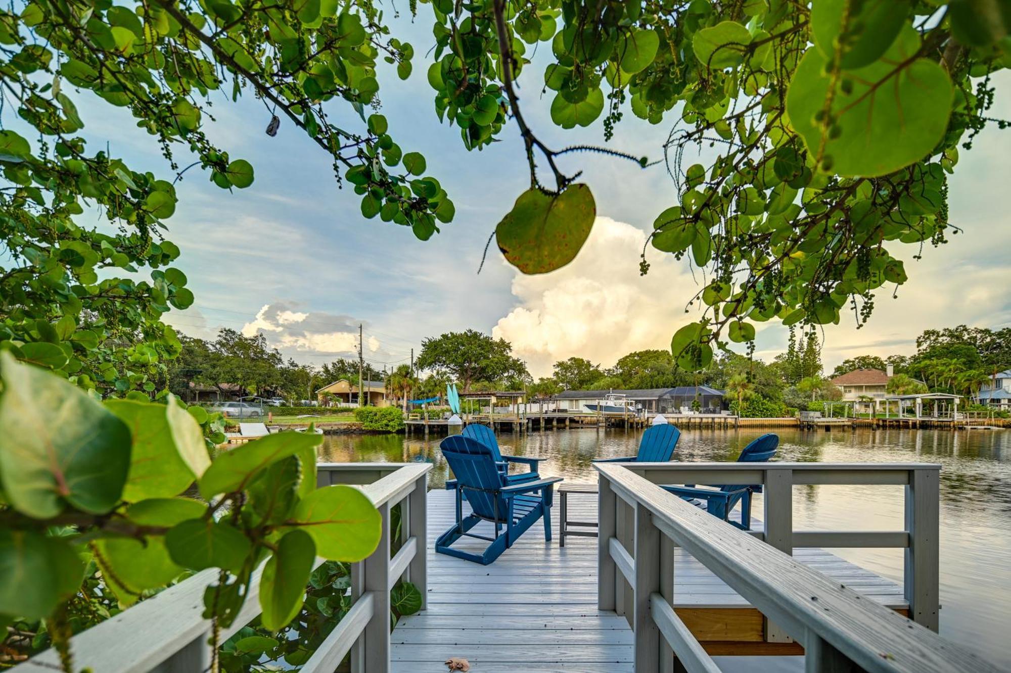 Pet-Friendly Waterfront Home - 2 Mi To Beach! Tarpon Springs Exteriör bild