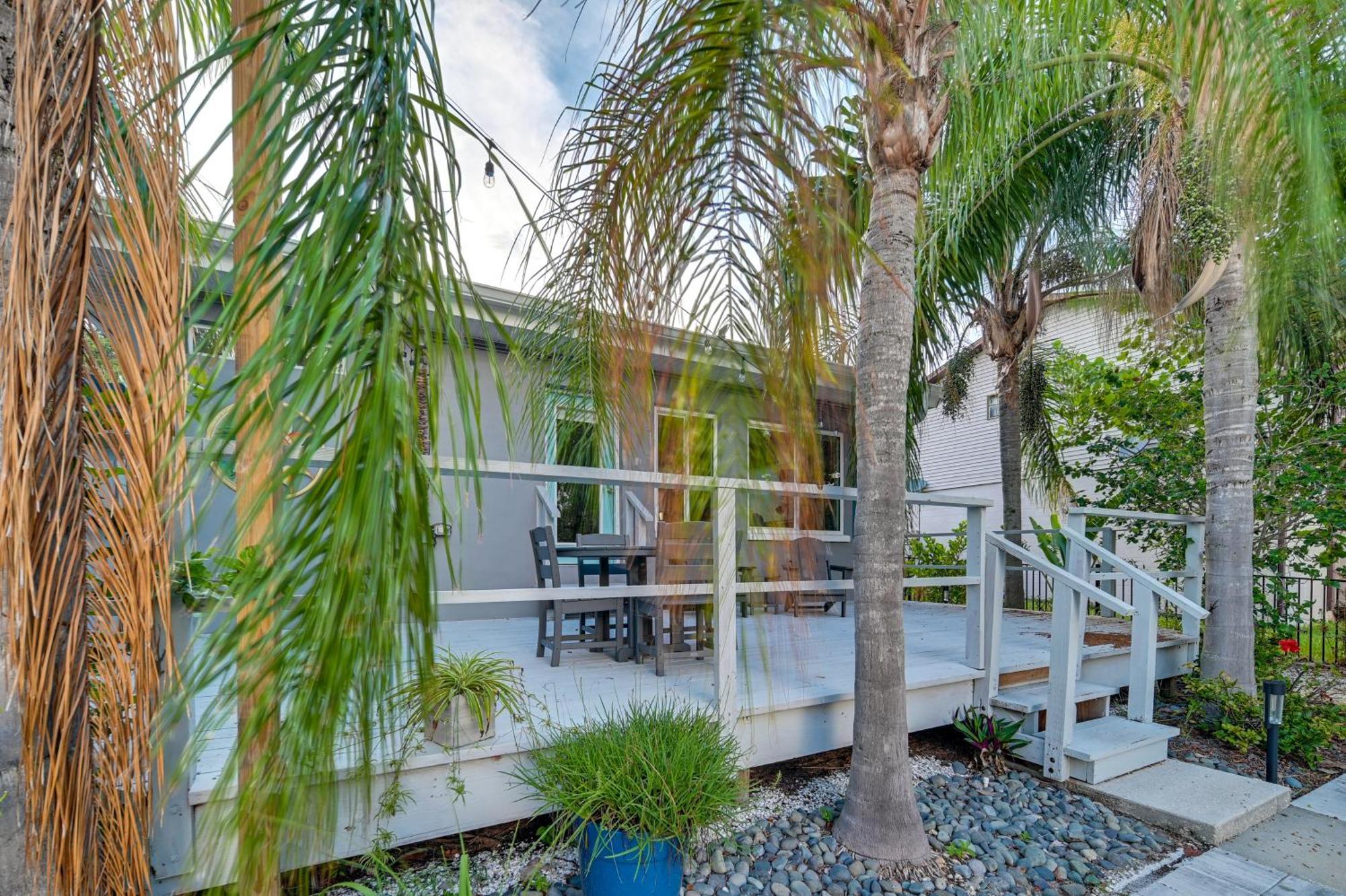 Pet-Friendly Waterfront Home - 2 Mi To Beach! Tarpon Springs Exteriör bild