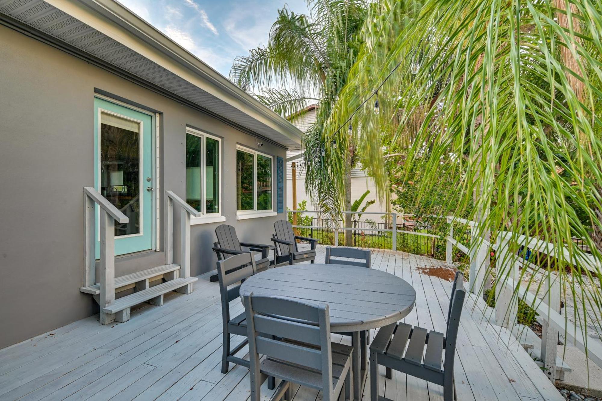 Pet-Friendly Waterfront Home - 2 Mi To Beach! Tarpon Springs Exteriör bild